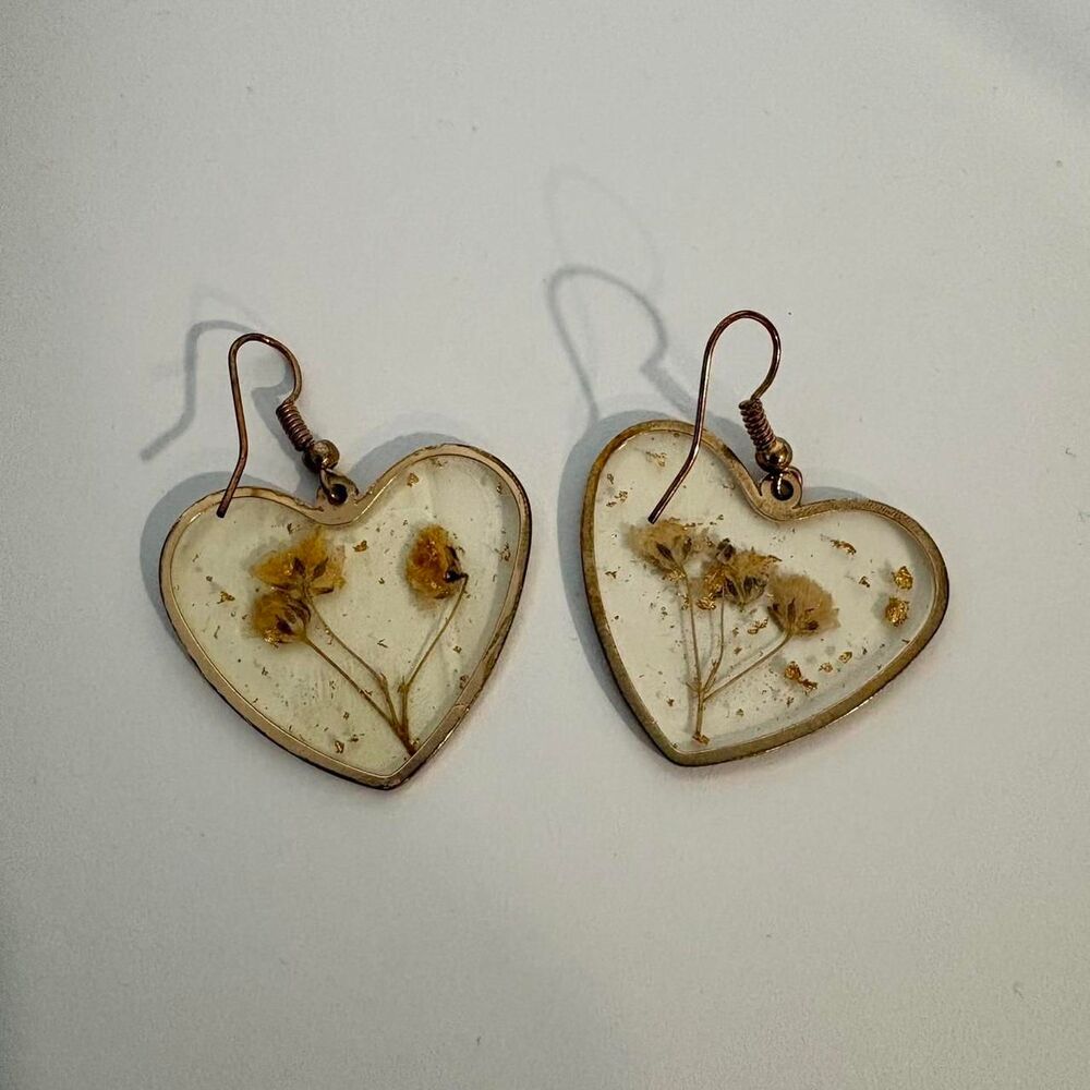 Dried Flower Dangling Earrings, Heart Shaped